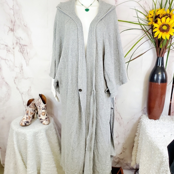 Fantastic Fawn Sweaters - NWT! Fantastic Fawn long angora blend cardigan